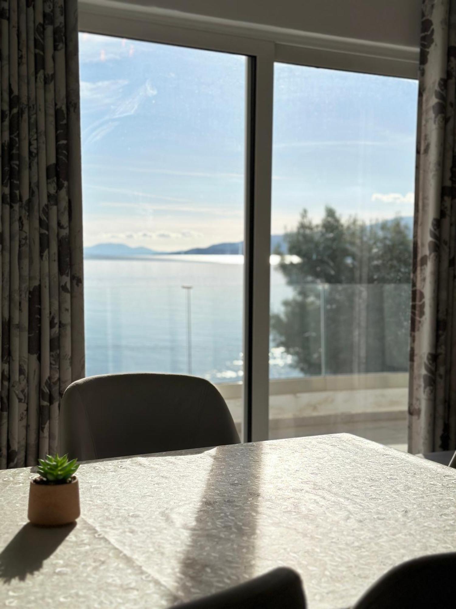 The Hill Sea View Apartment Saranda Extérieur photo
